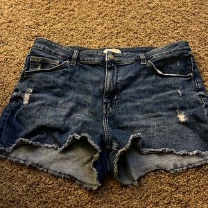 H&M Ripped Jean Shorts, Size 14